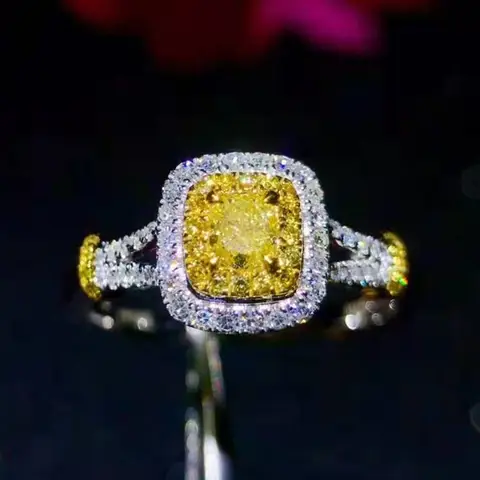 Wedding Ring 18K Gold & Natural Diamonds Women's