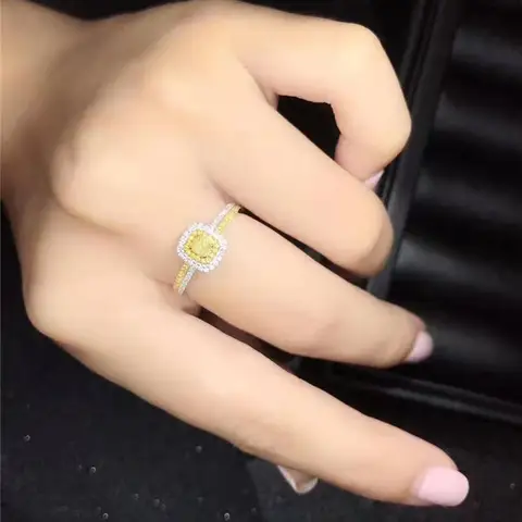 Wedding Ring 18K Gold & Natural Diamonds Women's