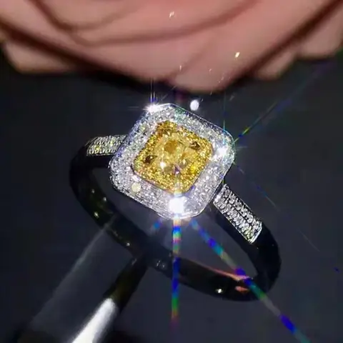 Wedding Ring 18K Gold & Natural Diamonds Women's