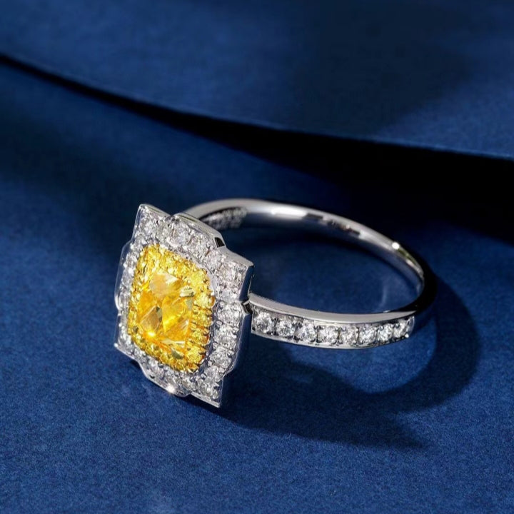 Wedding Ring 1.001ct. Yellow Natural Diamonds Center .569ct. Side Stones.