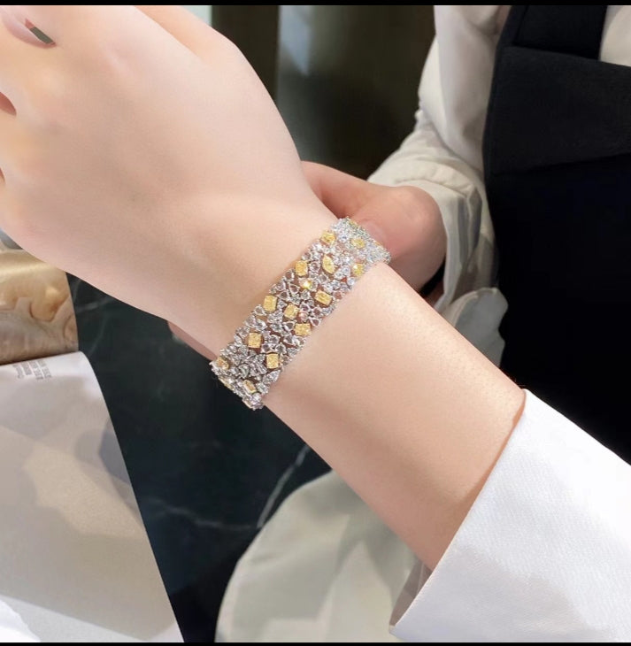 18k White Gold Braclet With Fancy Natural Yellow & White Diamonds Women's