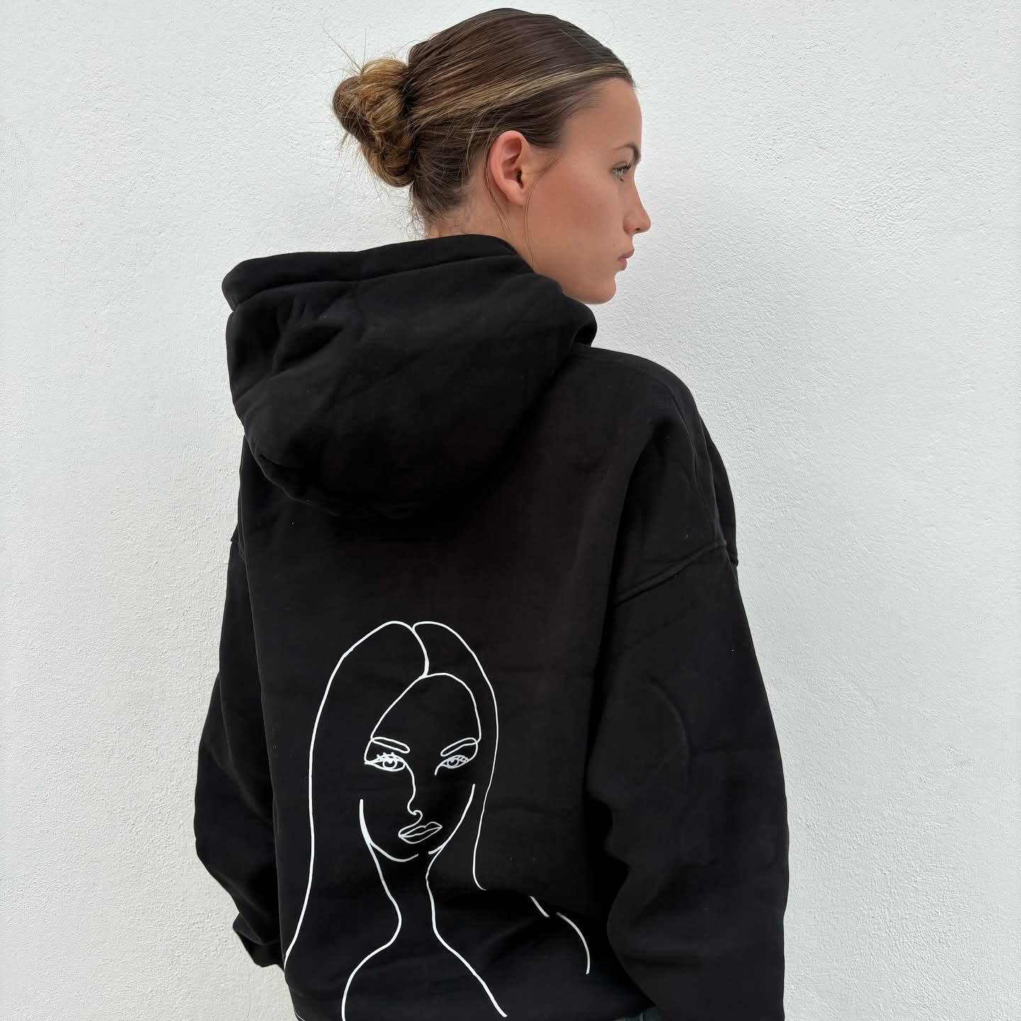 Charlotte Summers 1 Black Hoodie 1 Pink Shirt